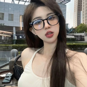 人妻丰满熟妇av滝川恵理
